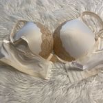 Cacique  Bra BNWOT size 46C with adjustable stripes smooth boost plunge Photo 15