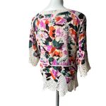 Democracy  3/4 Sleeve V-Notch Neck Scallop Edge Boho Top, Sz Petite M Photo 5