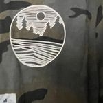 Old Navy Soft Wash Camo Graphic Short Sleeve Crew Neck Sz M NWT Photo 4