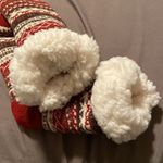 Muk Luks Fair Isle Holiday Fluffy Boot Socks Non Slip Red Photo 2