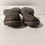 UGG  Women's Charcoal Sheepskin Slippers women size 7 Photo 3