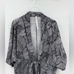 Lululemon  Wanderlust Yoga Haven Kimono RARE Special Edition Dottie Tribe Size 10 Photo 4