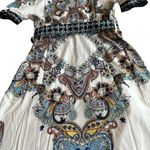 Kaimilan White Floral Print Knee Photo 7