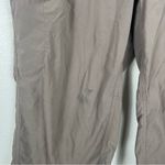 L.L. Bean Cropped Nylon Outdoor Pants Sz 16P Photo 3