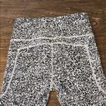 Athleta  Ultimate Textured Tights  7/8 Tight Size Medium Black White Leggings Photo 2