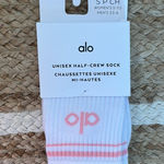 Alo Yoga SOLD OUT unisex half-crew sock bubblegum pink Photo 0