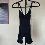 SKIMS  Seamless Sculpt Mid-Thigh Bodysuit Onyx‎ Size M Photo 4