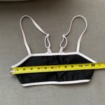 Alo Yoga Airlift Charger Bra Black/White S Photo 6