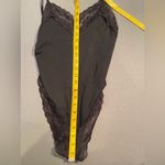 Majorelle , Bodysuit with lace edges, snap bottom, adjustable straps, size small‎ Photo 4