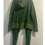 CAbi  Marathon Jacket #6030 Green Camo and leggings M sweatsuit Photo 4
