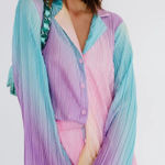 Dressed in Lala Rainbow Daydream Plissé Pleated Top Notched Collar Size‎ Medium Pink Photo 0