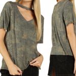 Wild Honey Camo Cutout Tee‎ Photo 1