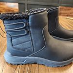 Eddie Bauer  Warm Lined Cushioned Siren Winter Boot Black Rubber Sz 9 New Photo 1