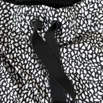 Lululemon  Spring Break Away Shorts Miss‎ Mosaic Black pattern size 8 Photo 3
