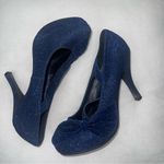 BKE Sole Stilletos Blue Metallic Animal Print 8.5 Women’s Photo 0