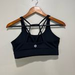 & Other Stories Running girl medium sports bra Photo 3