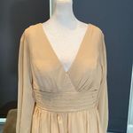 Women’s Full Length V Photo 2