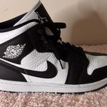 Nike Jordan Photo 4