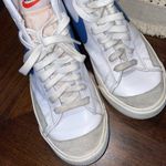 Nike Woman’s size 8.5  high top blazers Photo 1