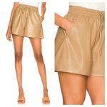 Good American Better Than Leather Short in Warm Caramel Tan Women's 0 XS Photo 1