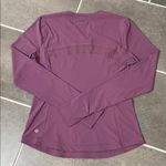 Lululemon  Ventilated Mesh-Back Running Long-Sleeve Shirt size 8 Photo 3