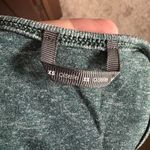 Oiselle  Women's Flyte Activewear Tank Top Flying Birds Size XSMALL Green Photo 1