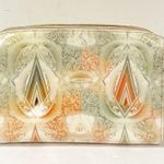 Ted Baker  Leola Makeup Cosmetic/Travel Bag Floral Vinyl Zip Closure Photo 4