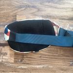 KAVU  Fanny Pack 2 Zipper Pockets Blue Strap Photo 4