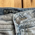 Silver Jeans Co. Suki Surplus Light Wash Denim Cutoff Shorts Women’s W34 Photo 4
