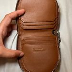 Telfar Wallet Tan Photo 5