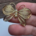 Vintage Napier Butterfly Insect Filigree Gold Tone Faux Pearl Signed Brooch Pin Photo 7