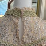 Q&A Elegant Lace Blouse Pearl/Tan Photo 5