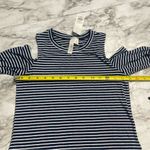 Cold Shoulder Striped Long Photo 4