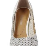 NWT Sesily Satin Rhinestone Embellished Pointed Toe
Pumps White Satin 7 Photo 4