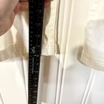 Levi's  Capris Jeans Women Size 12 Ivory Cotton Button Front 5 Pocket Mid Rise Photo 1