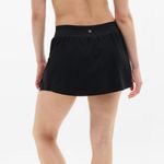 Athleta  RUN WITH IT SKORT Size Large Photo 1