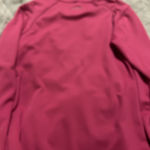 Columbia  Women’s magenta long sleeve active shirt size medium  Photo 2