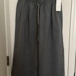Uniqlo JW Anderson for Gray Women's culottes/cropped pants Photo 0