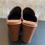 White Mountain  Canto Clogs Photo 5