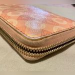 Coach - Valentines Day Signature Logo Accordion Wallet - Limited Edition | Rare! Photo 9