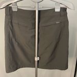 Eddie Bauer  Charcoal Button-Detail Skort size 4‎ Photo 5