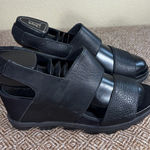 Sorel  Women's Joanie II Black Leather Slingback Wedge Sandals Size 10 Classic Photo 0