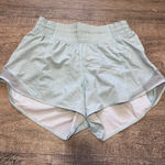 Lululemon  Shorts Hotty Hot 2.5" Photo 0