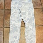 90 Degrees by Reflex  Camo leggings Photo 0