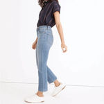 Madewell Cali Demi-Boot Jeans in Dorrance Wash: Kick Out Crop Photo 9
