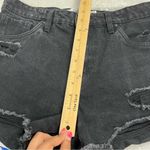 Refuge  Distressed Shorts Raw Hem Black Jean Denim Short Chelsea Size 7 Punk rock Photo 5