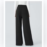 Halara  Flex High Waisted Pocket Wide Leg Work Pants; size Medium Regular Photo 1