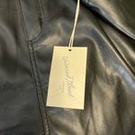 Universal Threads Universal Thread Women's Fitted Faux Leather Mini Skirt Photo 4