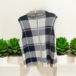 CHAPS  NWT Asymmetrical Zip Front Plaid Sweater Vest Navy / White Size 1X Photo 2