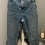 ZARA Classic  Mom Fit Jeans Photo 0